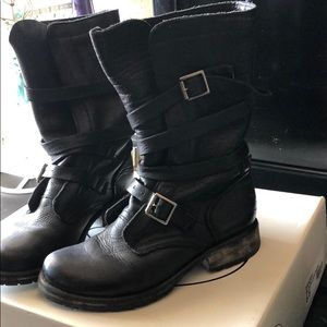 Steve Madden distressed bandit boots
